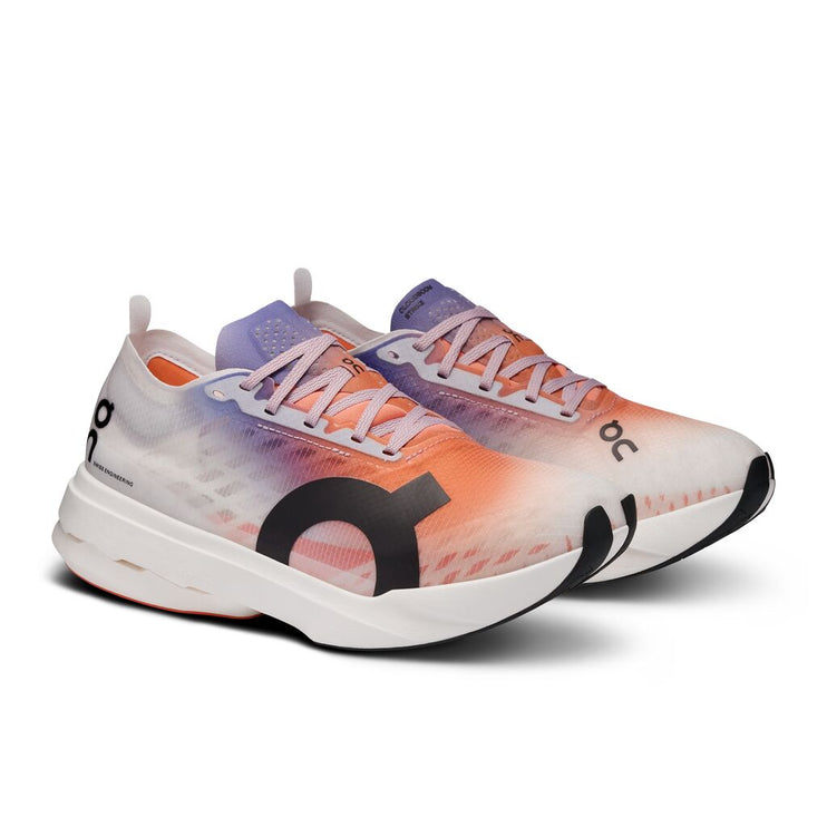 ON | Cloudboom Strike | White / Flame | Dames ON RUNNING