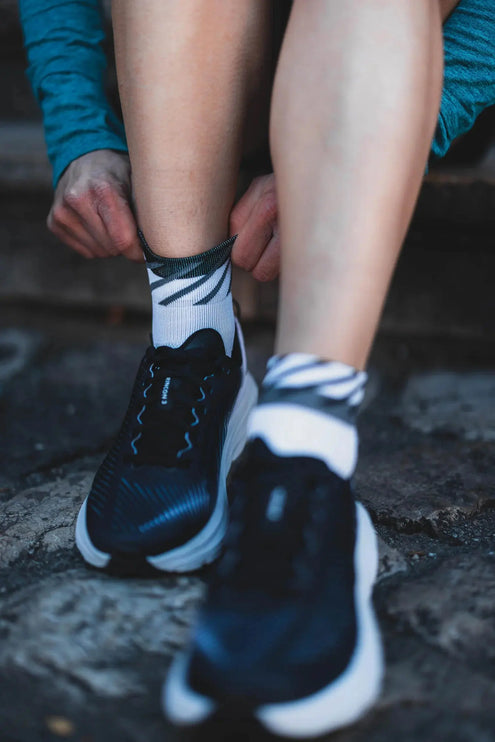 Incylence | Disrupts Short | Running Socks | White Incylence