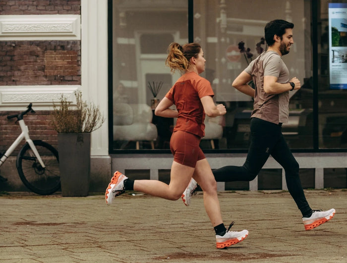 ON CLOUDMONSTER Hardloopschoenen