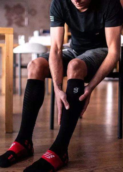 Compressport | Recovery Socks | Black