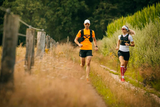 Wat is trailrunning? Foto van trailrunners