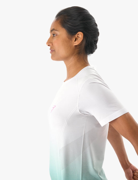 Compressport | Performance SS T-shirt | Sugar / Storm | Dames Compressport